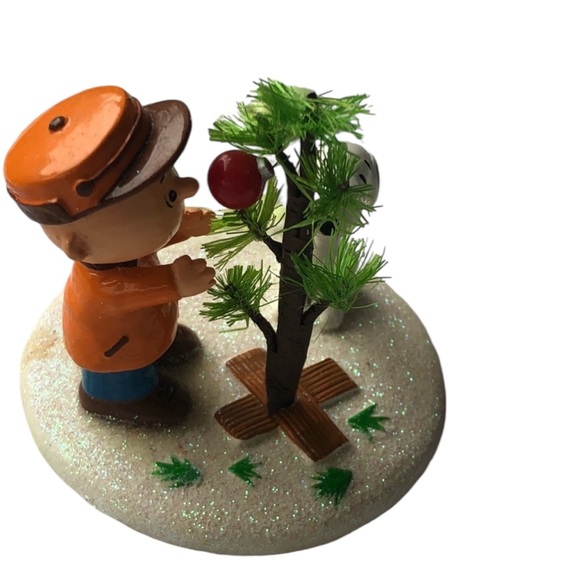 Bundle 3 Limited Edition 50 Year Anniversary Peanuts Snoopy Christmas Ornaments - Picture 9 of 13